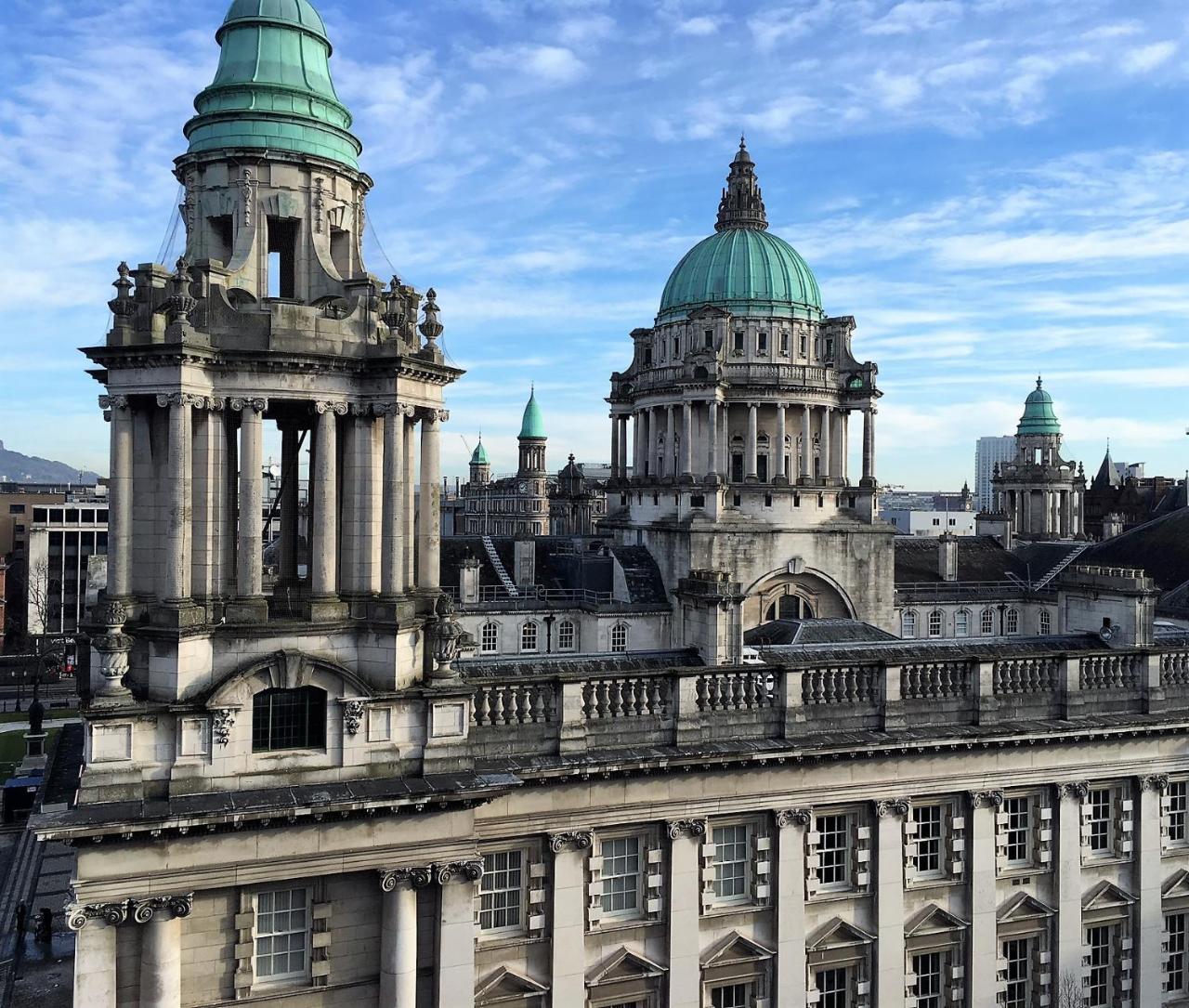 Ten Square Hotel Belfast Exterior foto